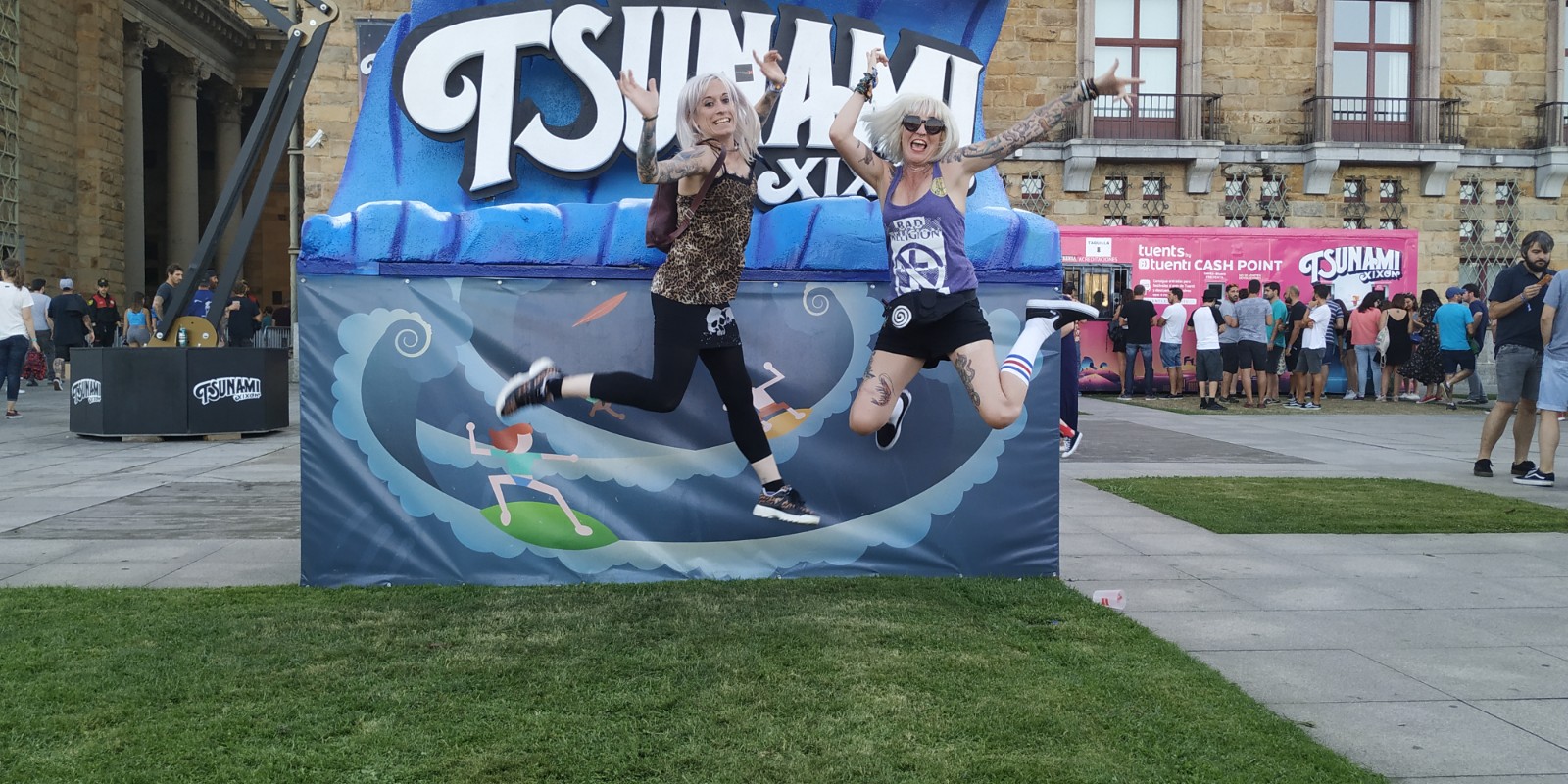 CRÓNICA del festival TSUNAMI XIXON 2019 (Viernes 2 de agosto)