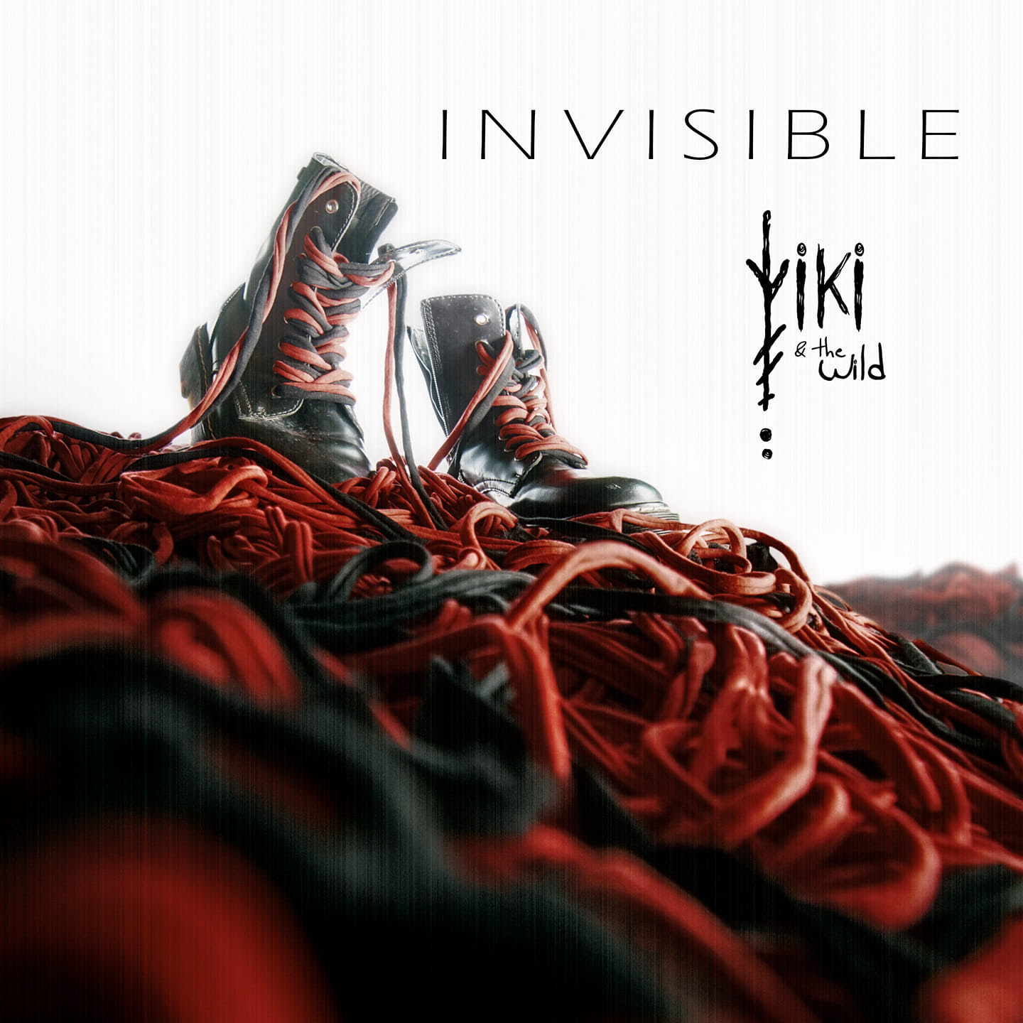 VIKI & THE WILD estrenan el vídeo de “Invisible”, su tercer single