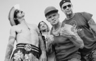 Red Hot Chili Peppers nos hacen volver a su época dorada de los años 90 y del 2000