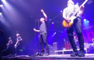 [Crónica] Noche apoteósica en la sala París 15 (Málaga) con Bad Religion, Suicidal Tendencies y Blowfuse.